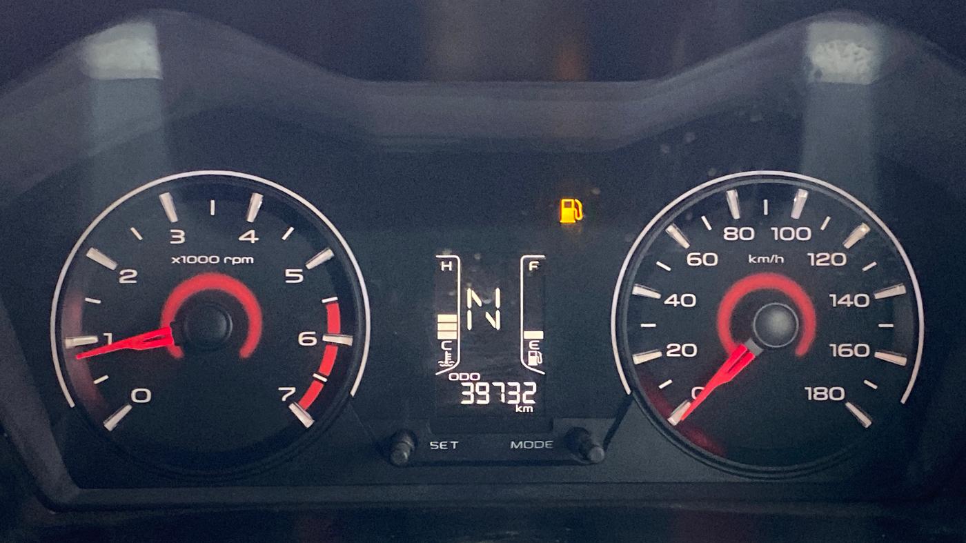 2018 Mahindra KUV 100 NXT K6+ P 6 STR, Petrol, Manual, 39,704 km, Odometer Image