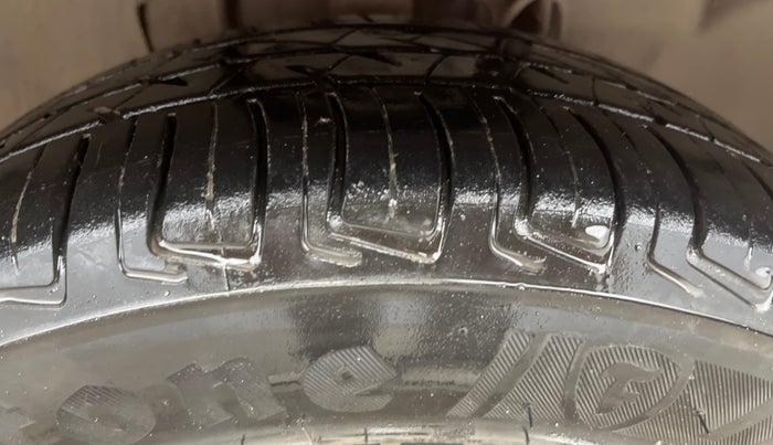 2018 Tata Tiago XZA PETROL, Petrol, Automatic, 48,566 km, Right Front Tyre Tread