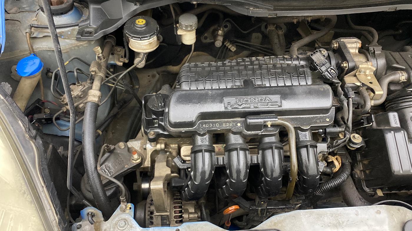 2014 Honda Brio S MT, Petrol, Manual, 62,077 km, Engine View - Right