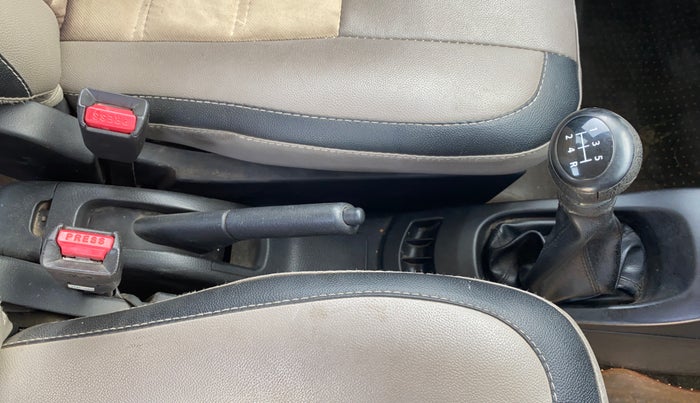 2015 Maruti Wagon R 1.0 LXI, Petrol, Manual, 45,047 km, Gear Lever