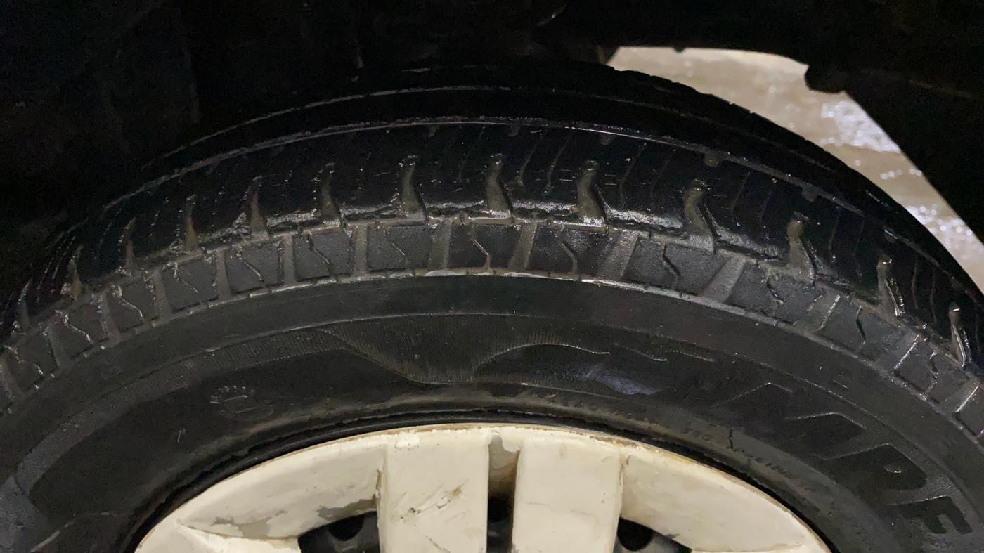 2015 Maruti Alto 800 LXI, Petrol, Manual, 33,787 km, Left Rear Tyre Tread