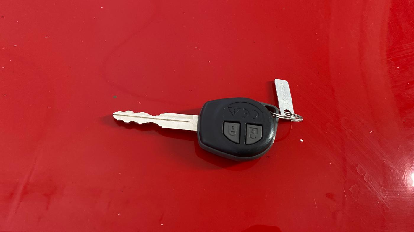 2020 Maruti Swift VXI, Petrol, Manual, 39,691 km, Key Close Up