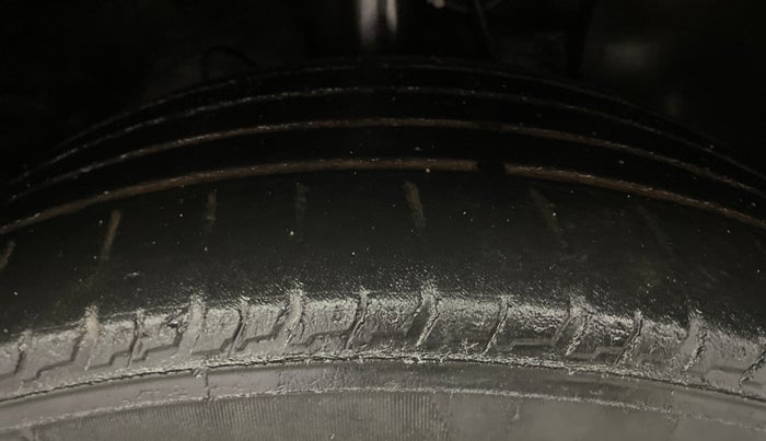 2022 Hyundai VENUE SX 1.0 (O) TURBO IMT, Petrol, Manual, 32,769 km, Right Front Tyre Tread