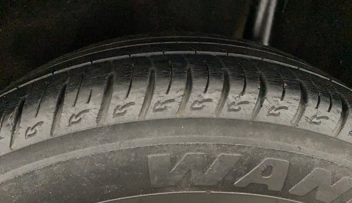 2018 Maruti Vitara Brezza ZDI PLUS, Diesel, Manual, 84,345 km, Left Rear Tyre Tread