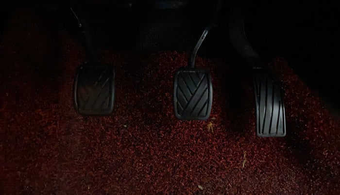 2018 Maruti Vitara Brezza ZDI PLUS, Diesel, Manual, 84,345 km, Pedals