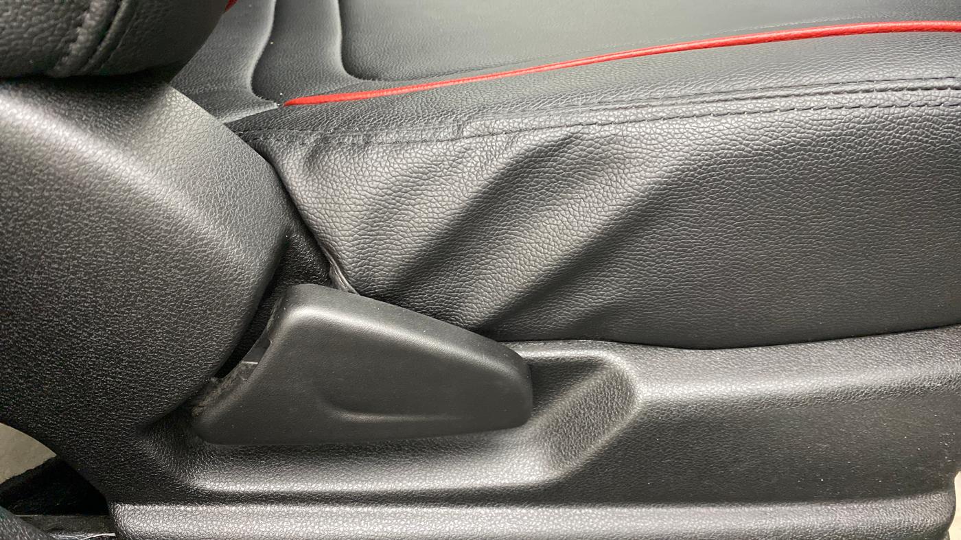 2021 Renault Kwid 1.0 CLIMBER OPT, Petrol, Manual, 4,329 km, Driver Side Adjustment Panel