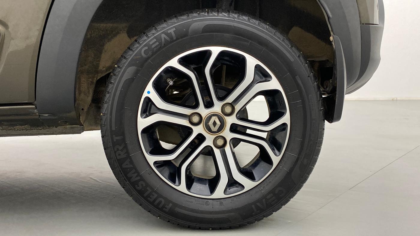 2021 Renault Kwid 1.0 CLIMBER OPT, Petrol, Manual, 4,329 km, Left Rear Wheel