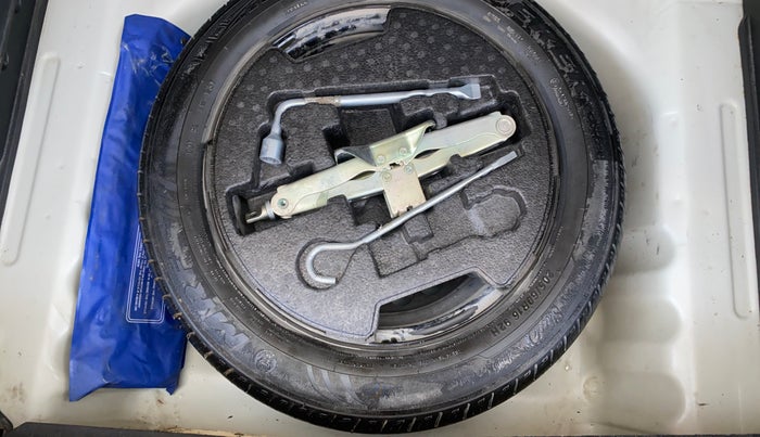 2020 Maruti Vitara Brezza VXI, Petrol, Manual, 55,333 km, Spare Tyre