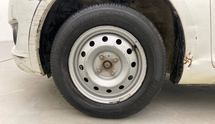 2012 Maruti Swift LXI, Petrol, Manual, 41,110 km, Left Front Wheel