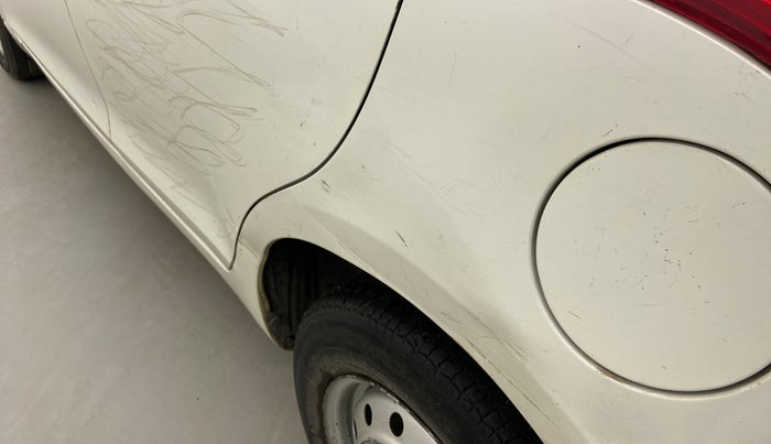 2012 Maruti Swift LXI, Petrol, Manual, 41,110 km, Left quarter panel - Minor scratches