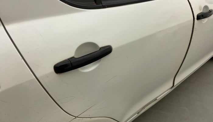 2012 Maruti Swift LXI, Petrol, Manual, 41,110 km, Right rear door - Slightly dented