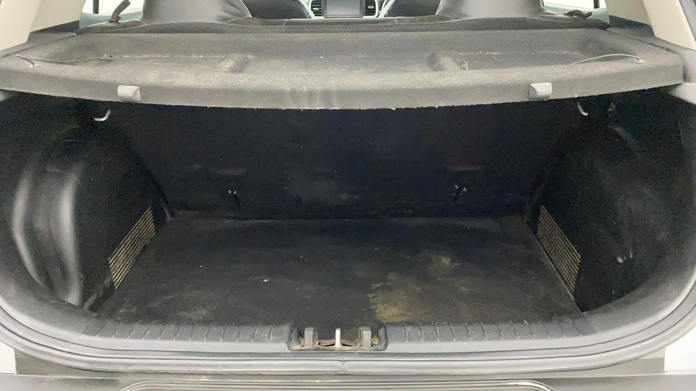 2023 Hyundai VENUE S 1.2, Petrol, Manual, 62,182 km, Boot Inside