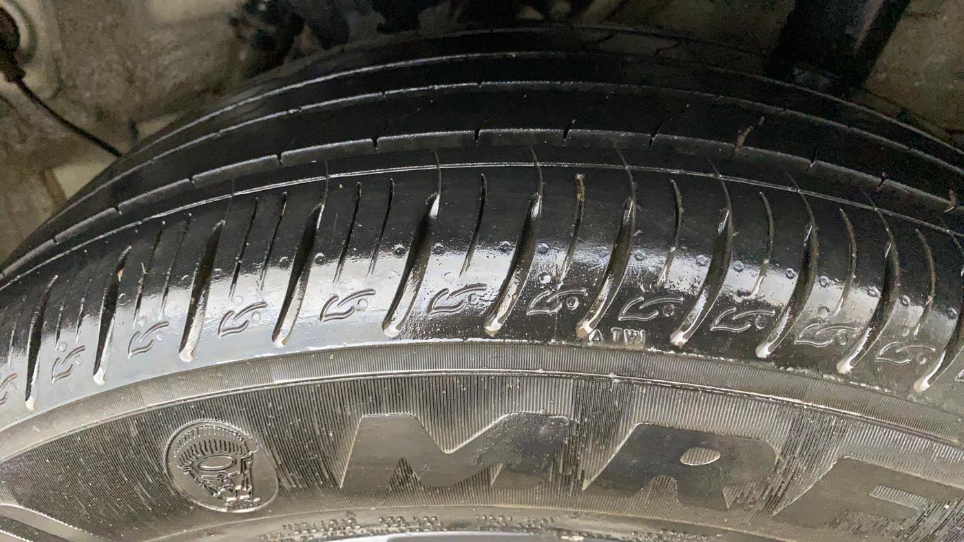 2023 Hyundai VENUE S 1.2, Petrol, Manual, 62,182 km, Left Rear Tyre Tread