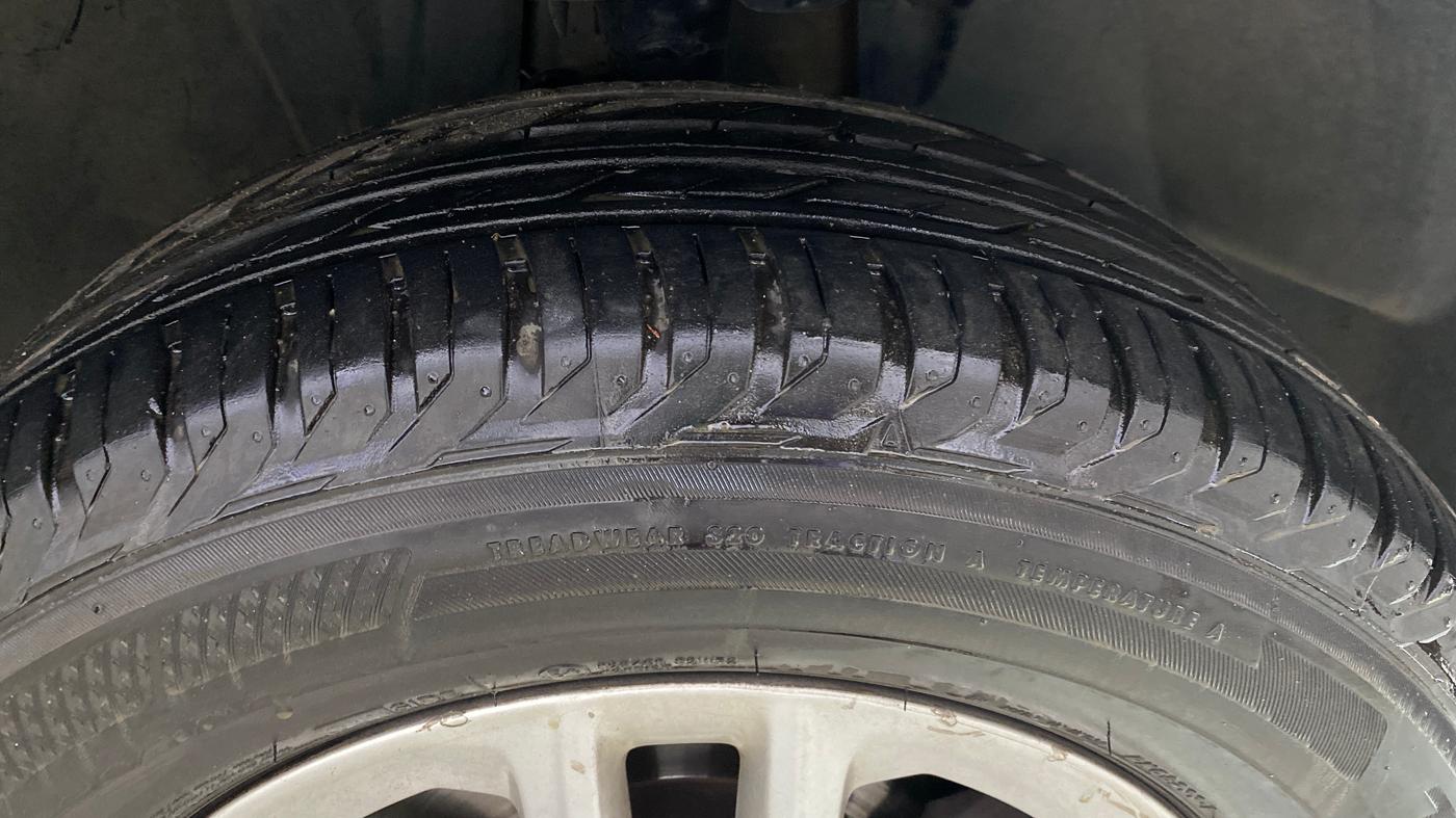 2019 Jeep Compass SPORT PLUS 1.4 PETROL, Petrol, Manual, 13,766 km, Right Front Tyre Tread