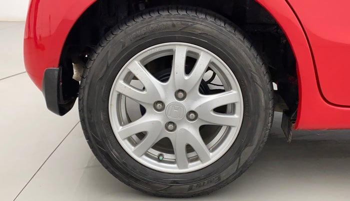 2014 Honda Brio VX MT, Petrol, Manual, 66,024 km, Right Rear Wheel