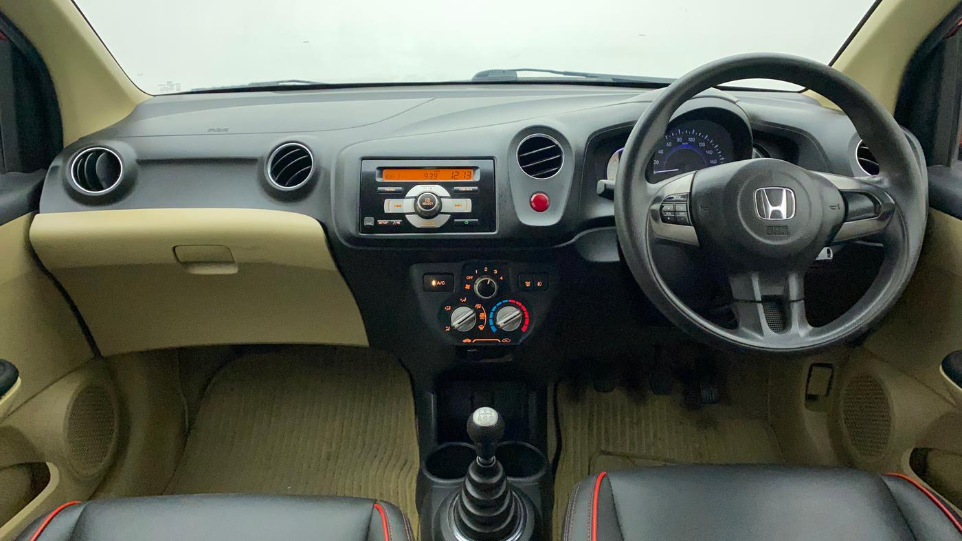 2014 Honda Brio VX MT, Petrol, Manual, 66,024 km, Dashboard