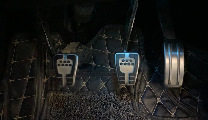 2020 Ford Ecosport TITANIUM 1.5 SPORTS(SUNROOF) PETROL, Petrol, Manual, 27,330 km, Pedals