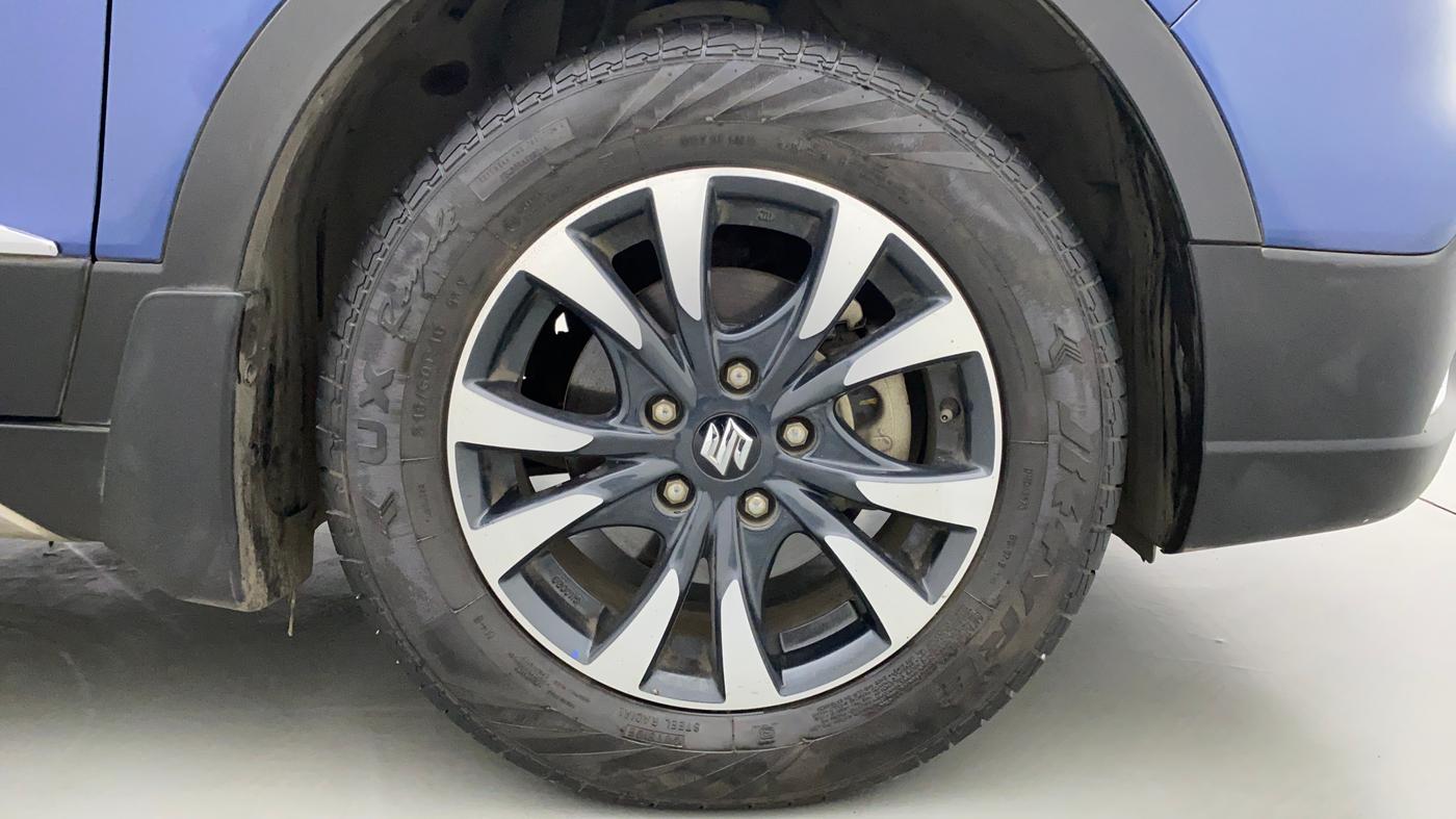 2021 Maruti S Cross ZETA SHVS PETROL, Petrol, Manual, 29,566 km, Right Front Wheel