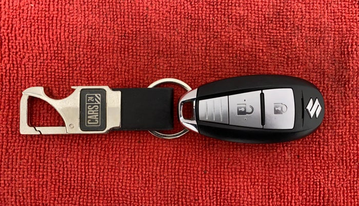 2021 Maruti S Cross ZETA SHVS PETROL, Petrol, Manual, 29,566 km, Key Close Up