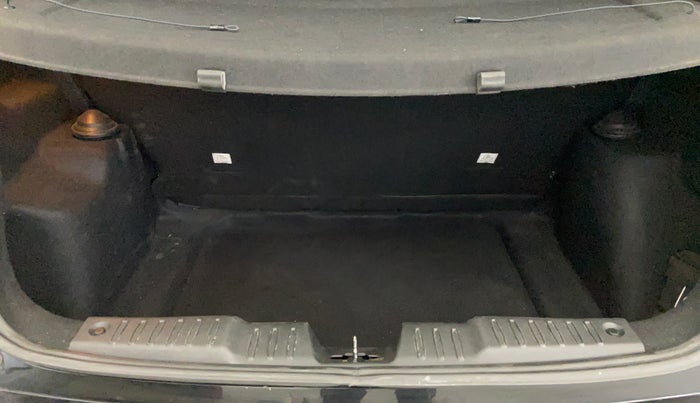 2021 Tata ALTROZ XZ PLUS PETROL DARK EDITION, Petrol, Manual, 36,554 km, Boot Inside