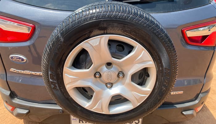 2015 Ford Ecosport TREND 1.5L DIESEL, Diesel, Manual, 1,06,738 km, Spare Tyre