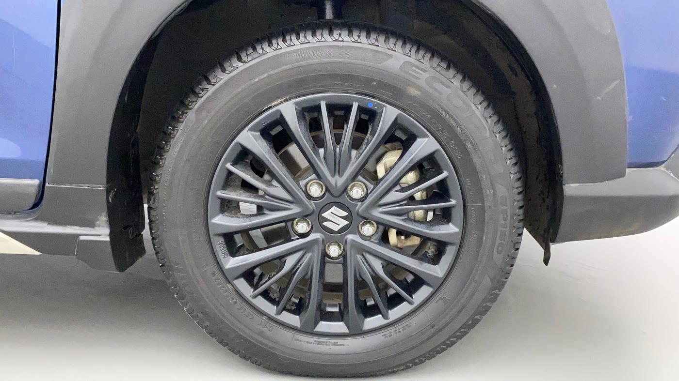 2021 Maruti XL6 ALPHA AT, Petrol, Automatic, 20,534 km, Right Front Wheel