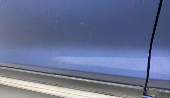 2021 Maruti XL6 ALPHA AT, Petrol, Automatic, 20,534 km, Front passenger door - Minor scratches