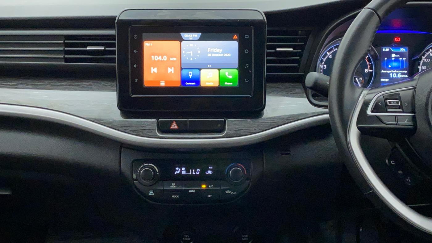 2021 Maruti XL6 ALPHA AT, Petrol, Automatic, 20,534 km, Air Conditioner