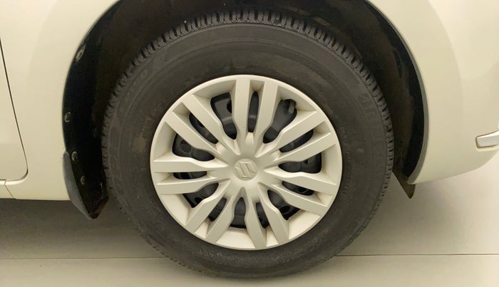 2018 Maruti Dzire VXI AMT, Petrol, Automatic, 24,209 km, Right Front Wheel