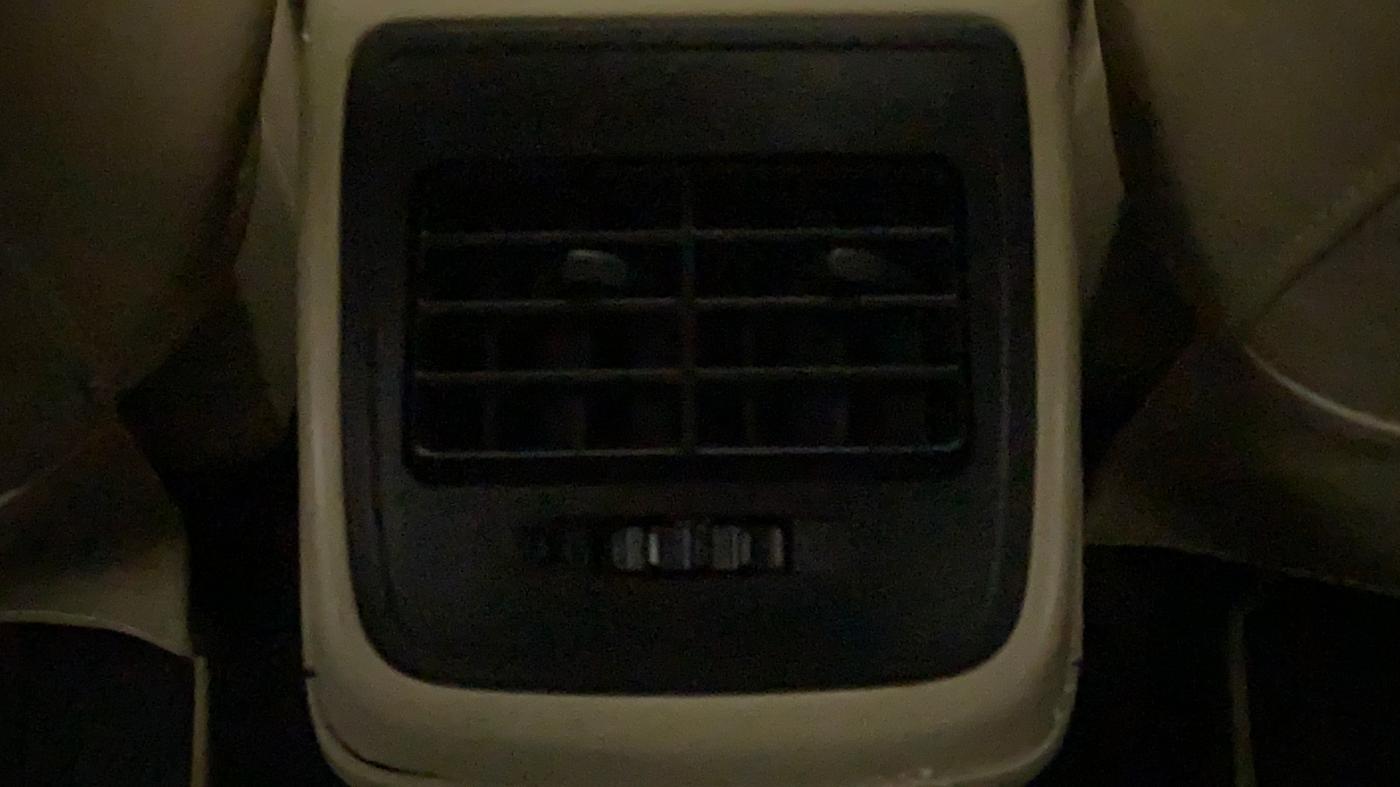 2018 Maruti Dzire VXI AMT, Petrol, Automatic, 24,209 km, Rear AC Vents