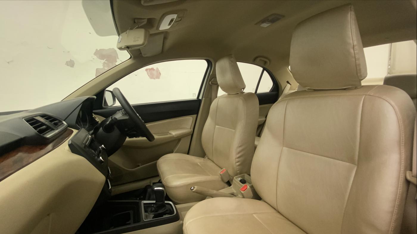 2018 Maruti Dzire VXI AMT, Petrol, Automatic, 24,209 km, Right Side Front Door Cabin