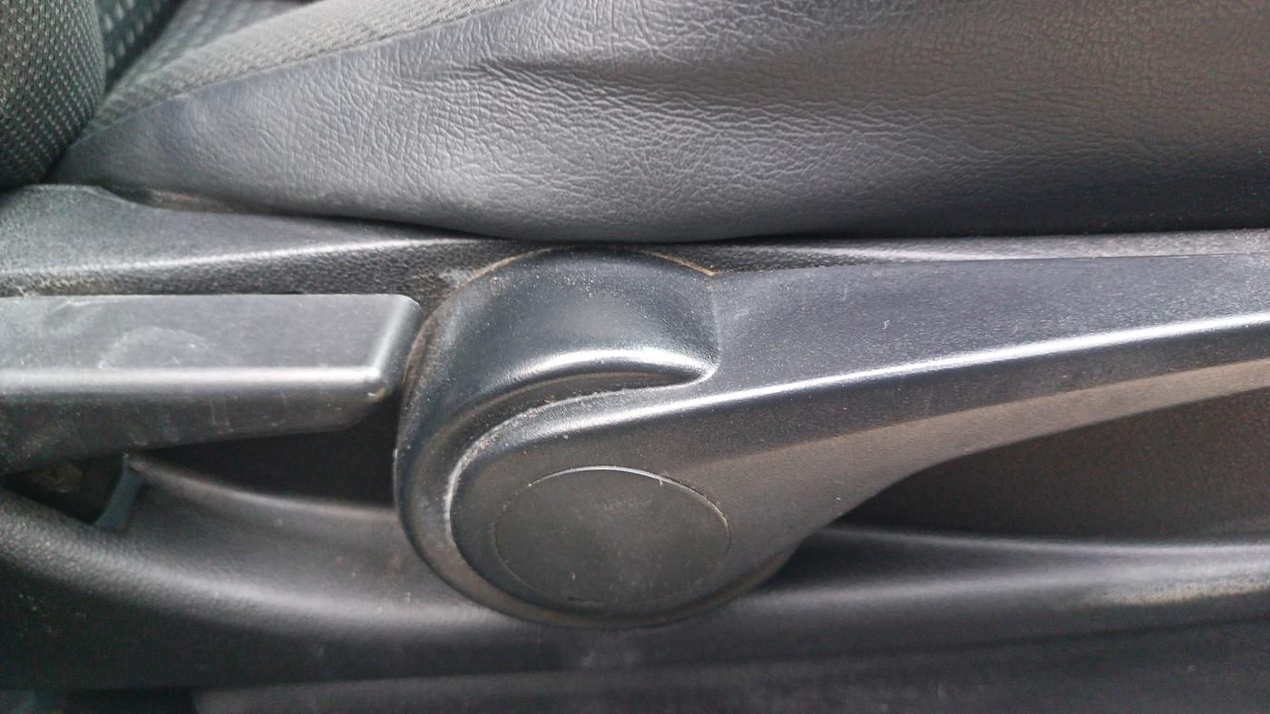 2019 Tata Tiago XZA PETROL, Petrol, Automatic, 31,033 km, Driver Side Adjustment Panel