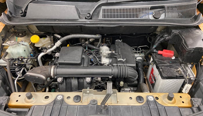 2022 Renault TRIBER RXZ AMT, Petrol, Automatic, 7,177 km, Open Bonet