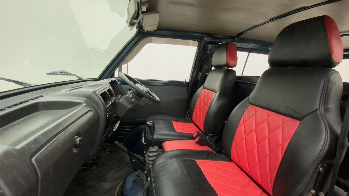 2010 Maruti OMNI E STD, Petrol, Manual, 62,655 km, Right Side Front Door Cabin