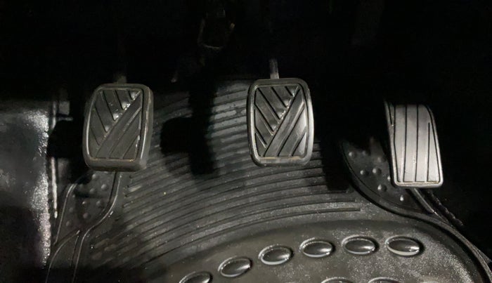 2016 Maruti Celerio VXI, Petrol, Manual, 43,180 km, Pedals