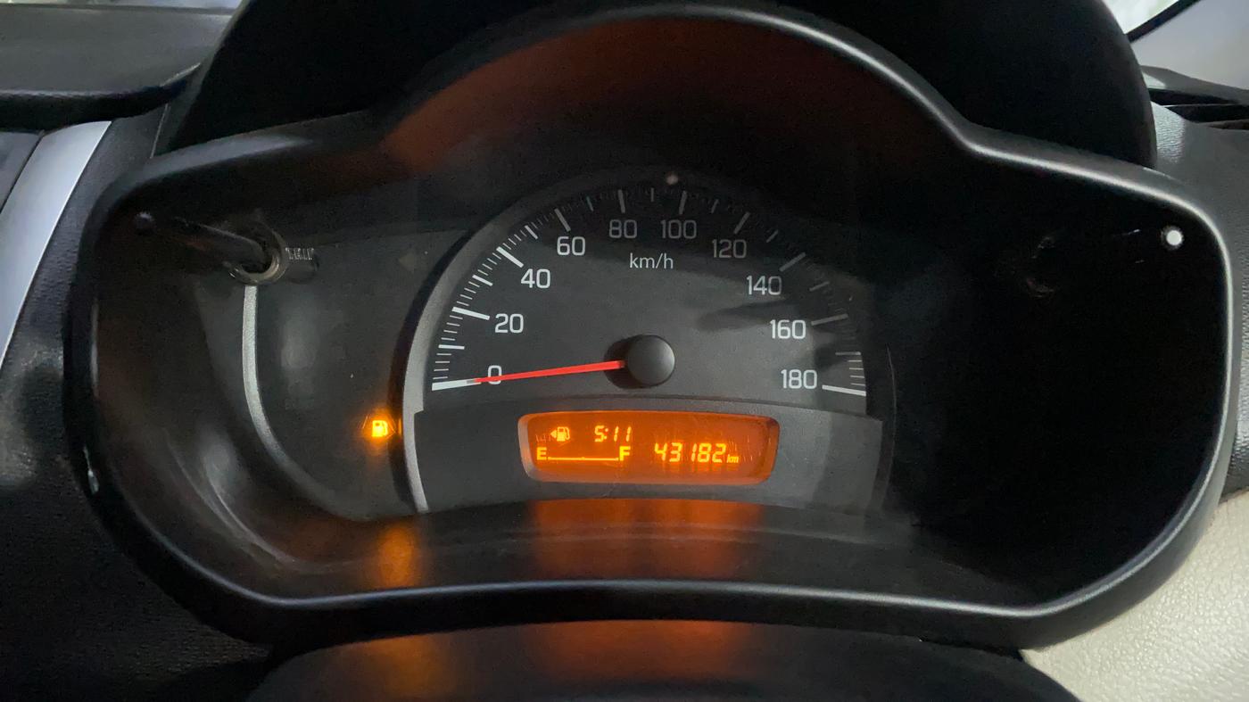 2016 Maruti Celerio VXI, Petrol, Manual, 43,180 km, Odometer Image