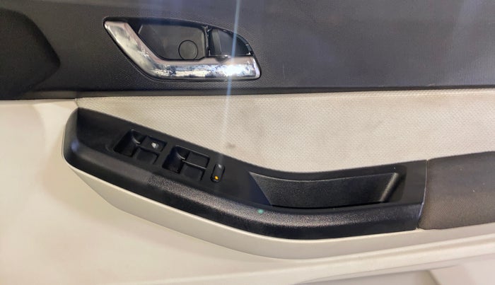 2022 Tata TIGOR XZ PLUS LEATHERETTE, Petrol, Manual, 8,341 km, Driver Side Door Panels Control