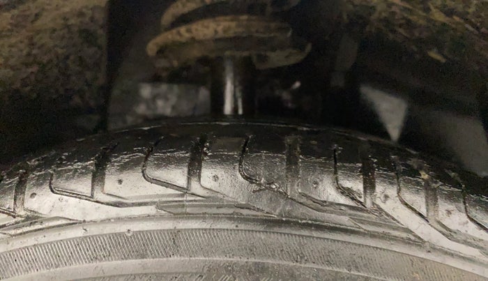 2020 Tata NEXON XZA PLUS PETROL, Petrol, Automatic, 74,876 km, Right Front Tyre Tread