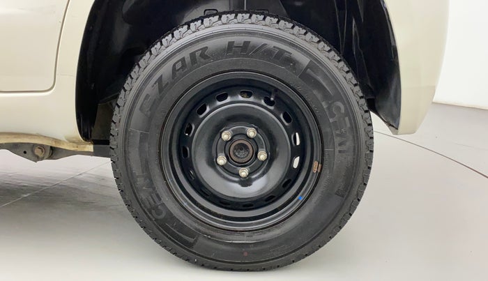 2018 Mahindra TUV300 T6 PLUS, Diesel, Manual, 94,814 km, Left Rear Wheel