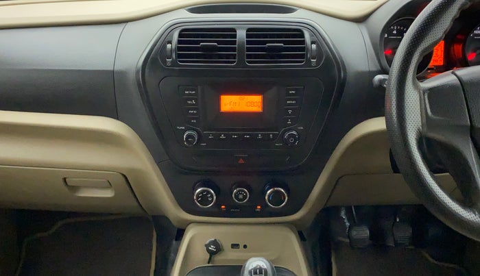 2018 Mahindra TUV300 T6 PLUS, Diesel, Manual, 94,814 km, Air Conditioner