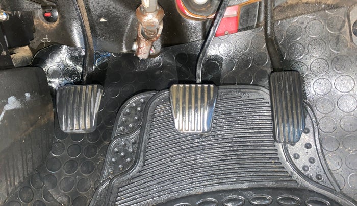 2015 Chevrolet Sail 1.2 LS ABS, Petrol, Manual, 83,959 km, Pedals