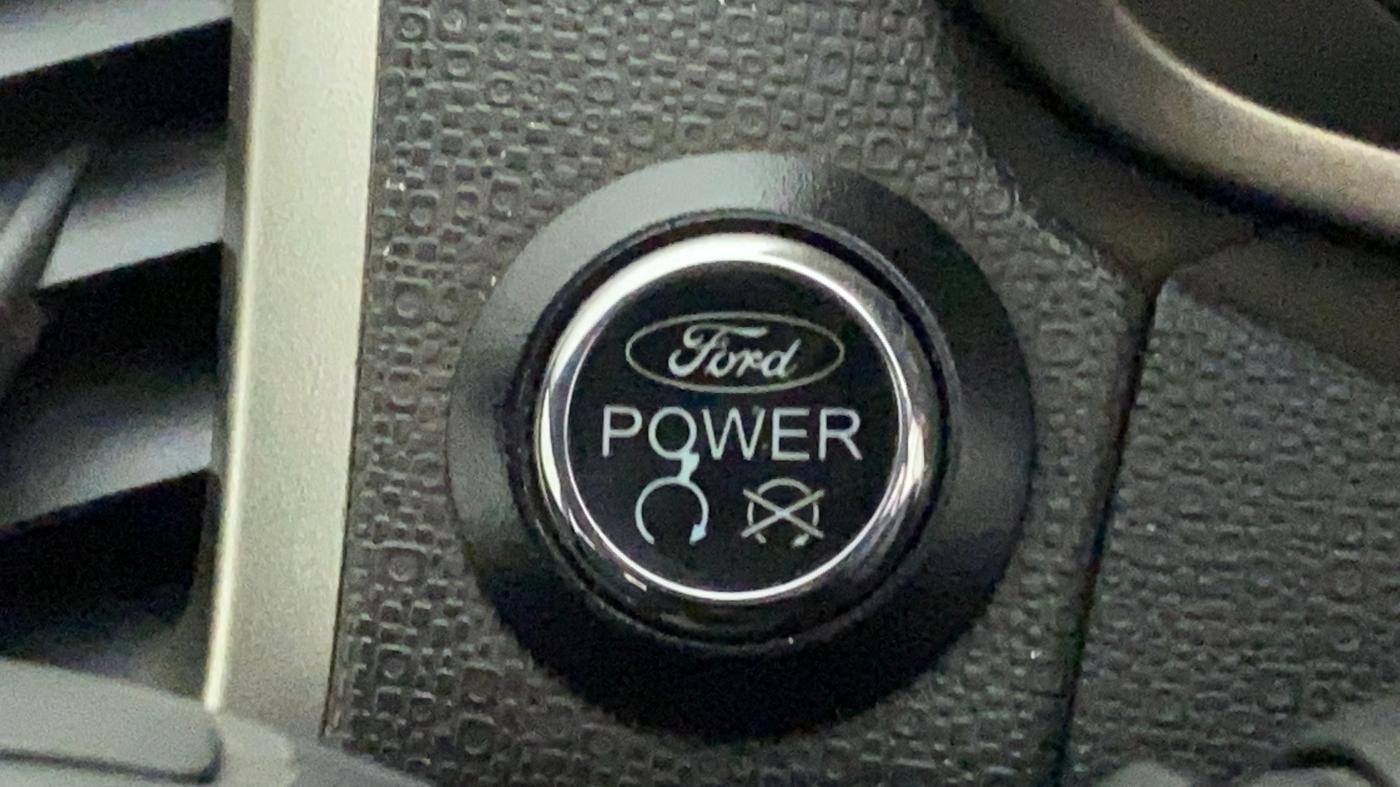 2017 Ford Ecosport TITANIUM 1.5L DIESEL, Diesel, Manual, 94,692 km, Keyless Start/ Stop Button
