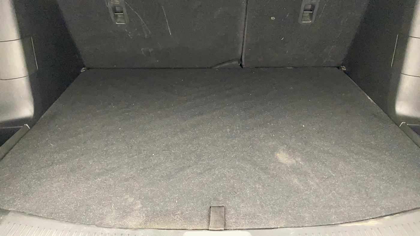 2022 Maruti Grand Vitara ALPHA SMART HYBRID ALLGRIP, Petrol, Manual, 59,432 km, Boot Inside