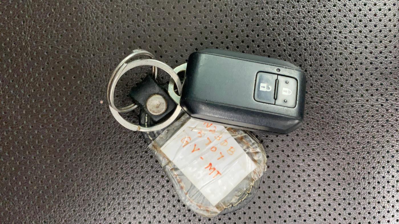 2022 Maruti Grand Vitara ALPHA SMART HYBRID ALLGRIP, Petrol, Manual, 59,432 km, Key Close Up