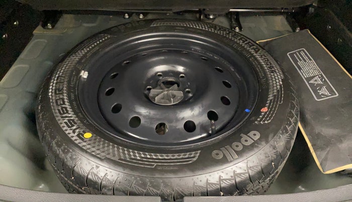 2022 Maruti Grand Vitara ALPHA SMART HYBRID ALLGRIP, Petrol, Manual, 59,379 km, Spare Tyre