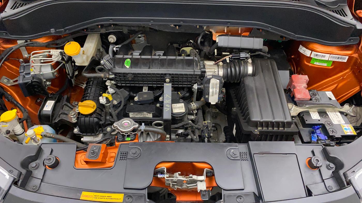 2023 Tata PUNCH ACCOMPLISHED DAZZLE PACK AMT, Petrol, Automatic, 29,055 km, Open Bonet