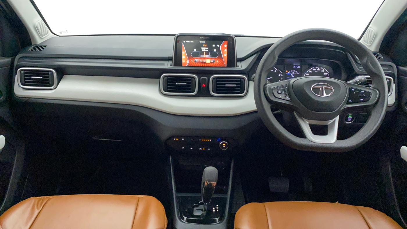 2023 Tata PUNCH ACCOMPLISHED DAZZLE PACK AMT, Petrol, Automatic, 29,055 km, Dashboard