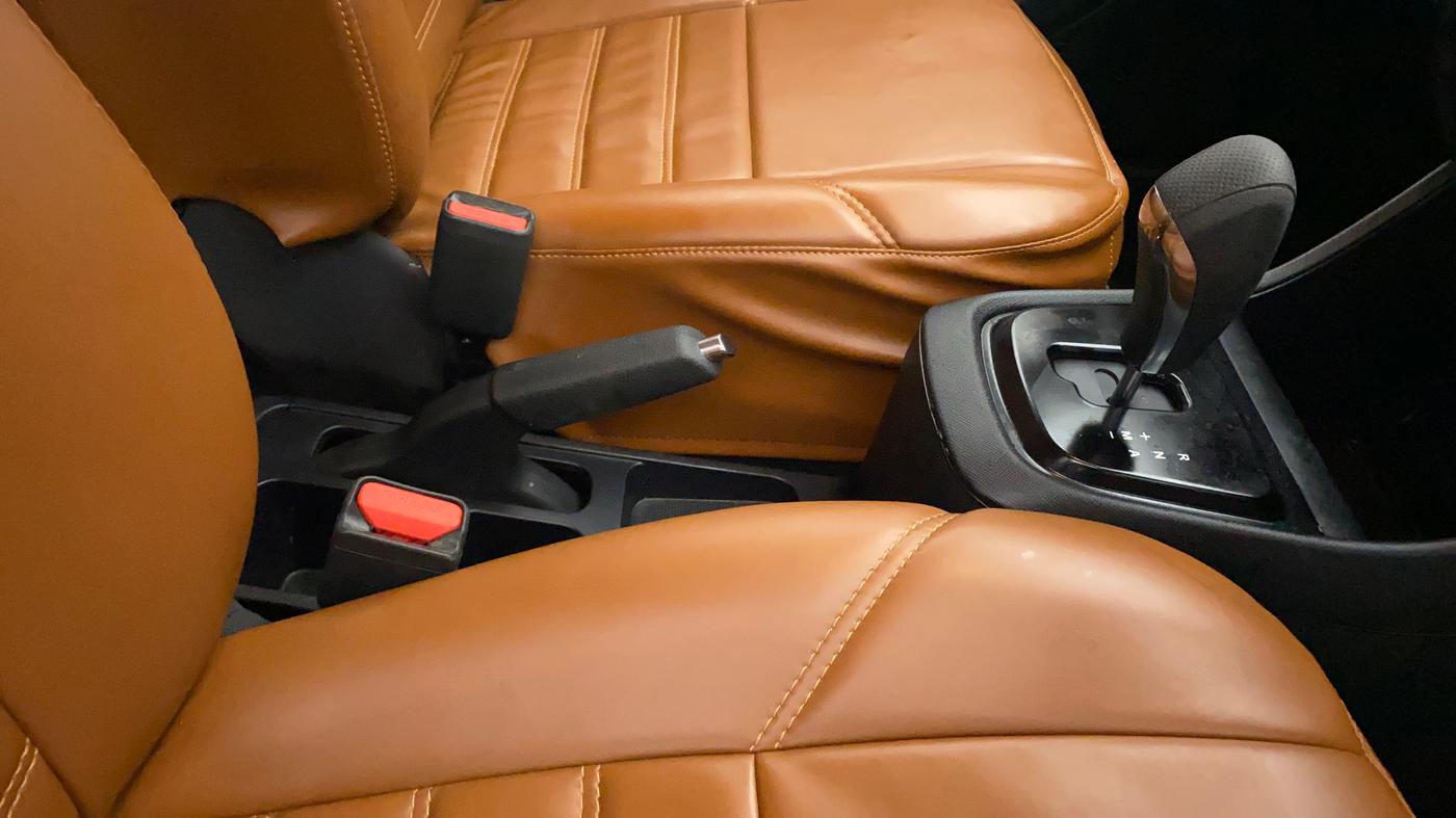 2023 Tata PUNCH ACCOMPLISHED DAZZLE PACK AMT, Petrol, Automatic, 29,055 km, Gear Lever