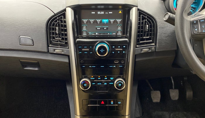 2020 Mahindra XUV500 W7 FWD, Diesel, Manual, 38,625 km, Air Conditioner