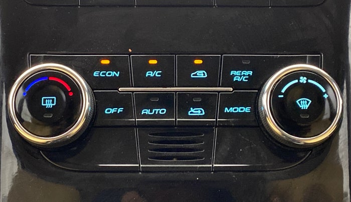 2020 Mahindra XUV500 W7 FWD, Diesel, Manual, 38,625 km, Automatic Climate Control